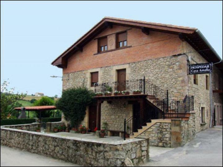Hospedaje Casa Amalia Queveda Exterior photo